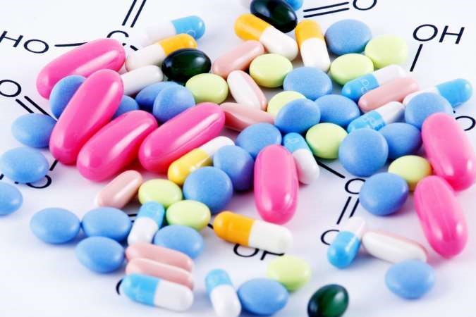 أصحاب الأمراض المزمنة: وداعاً لصيدليات الخفجي وحفـر الباطن وبيروت ودبي