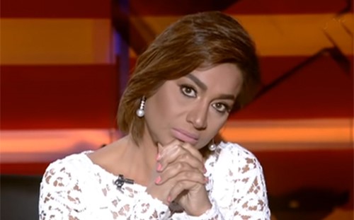 بالفيديو.. بعد شفائها من السرطان.. بسمة وهبة تبكي بسبب إصابة شقيقها بالمرض
