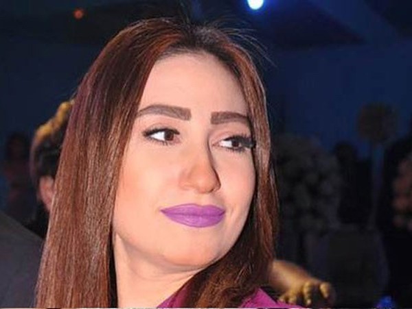 شاهد.. إطلالة بوسي تعرضها لانتقادات جمهورها