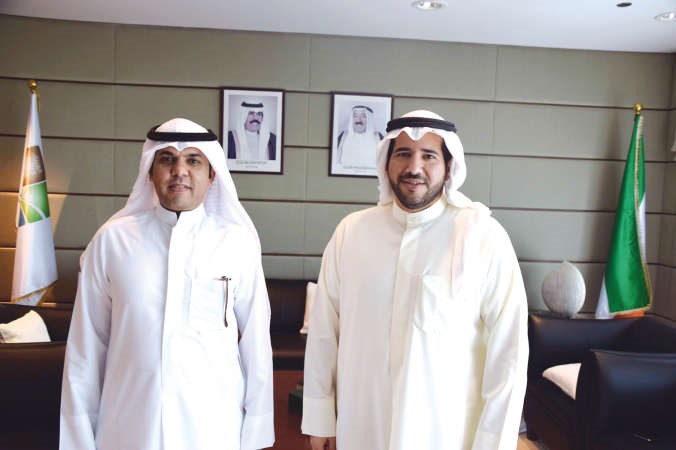  الشيخ عبدالله الاحمد مستقبلا داحمد العنزي