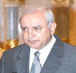 العيسى: صاحب السمو يتكفل بصيانة تكييف المدارس