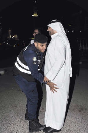 تفتيش قبل الدخول﻿