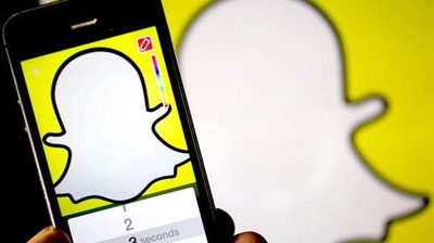 سناب شات يتخلى عن إنتاج مُحتواه الخاص ويُغلق قناة سناب شات الرسمية