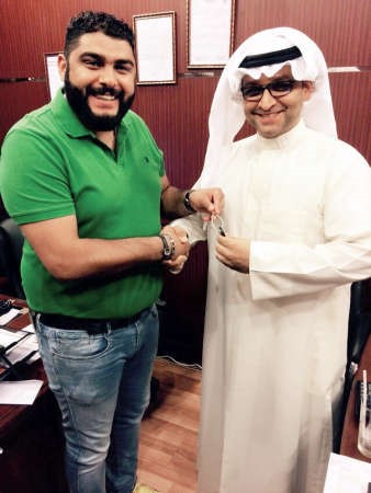 تسليم احد العملاء ﻿
