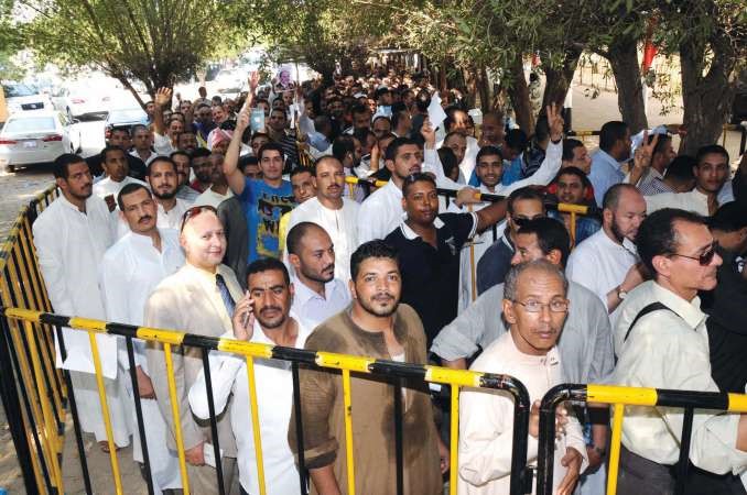 اقبال كبير من ابناء الجالية المصرية على التصويت في المرحلة الاولى من انتخابات برلمان 2015