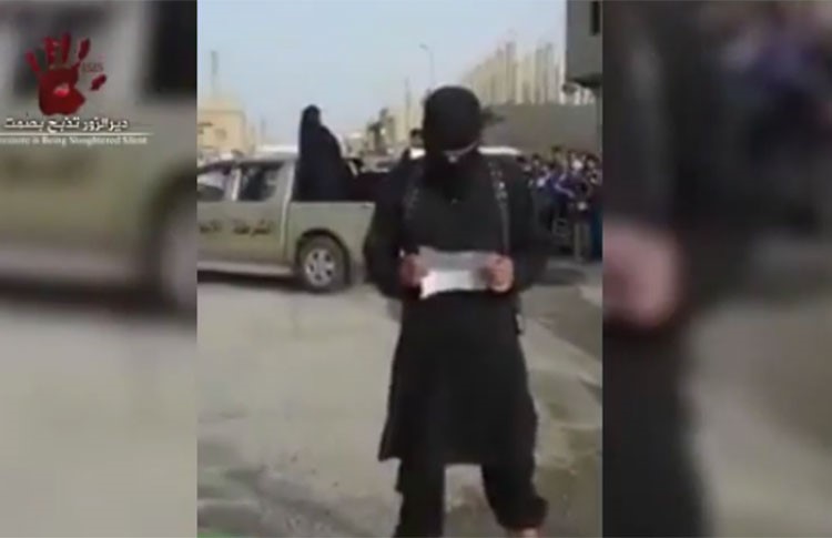 بالفيديو.. داعش يجلد 4 نساء بدير الزور بتهمة التعدي على أملاكه العامة