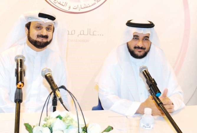 د طارق الحبيب ود جاسم ملك