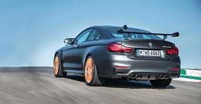 BMW M4 GTS تجربة قيادة لا تنسى
