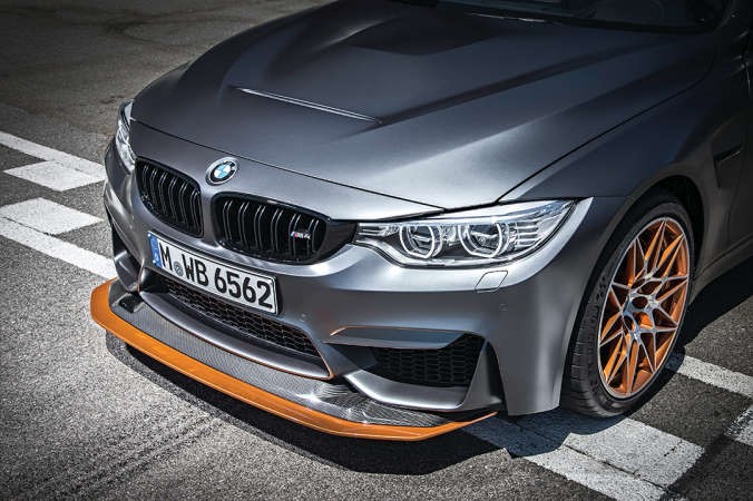 BMW M4 GTS تجربة قيادة لا تنسى