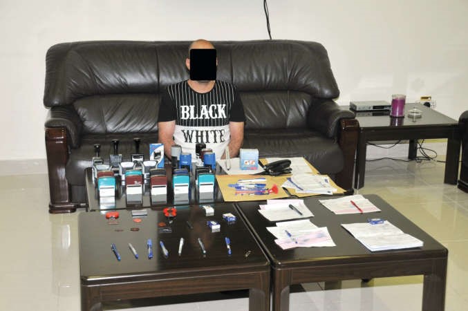 أسطورة الفحص الفني السريع.. مخالف إقامة قبل 3000 يوم
