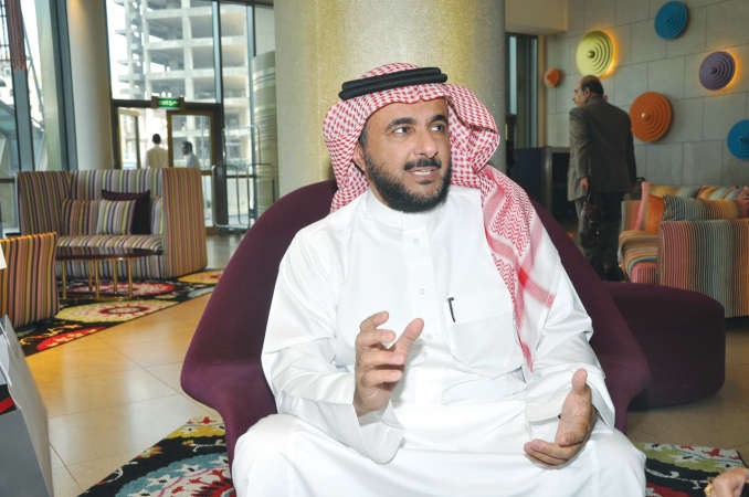 الامين العام المساعد لاتحاد الاطباء النفسيين العرب دطارق الحبيب