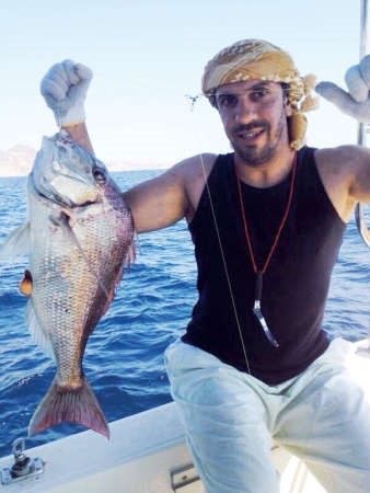 الكندري: العومة الحيّة سر صيد عمان وتياراتها الهوائية خطر حقيقي