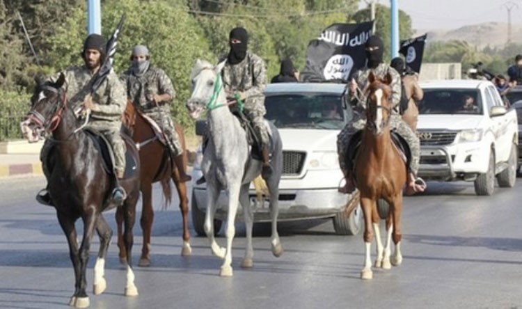 «داعش» يعود إلى الخيول بعد خسارة آلياته في القصف