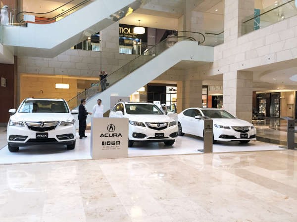 «أكورا» تستعرض عائلتها الثلاثية RDX وMDX وTLX في مول 360