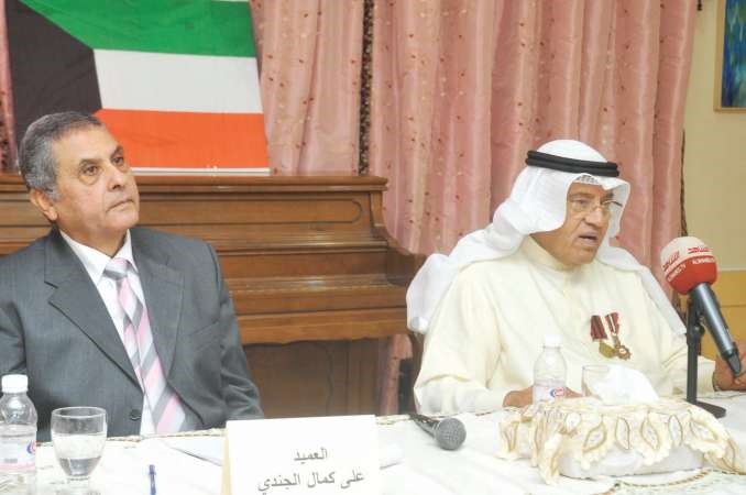 عبدالله المقلد وعلي الجندي خلال حديثهما عن ذكريات انتصار اكتوبر