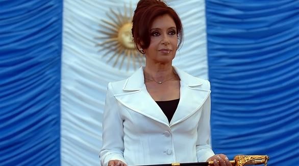 مرشح مدعوم من كيرشنر في موقع الفوز بانتخابات رئاسة الأرجنتين