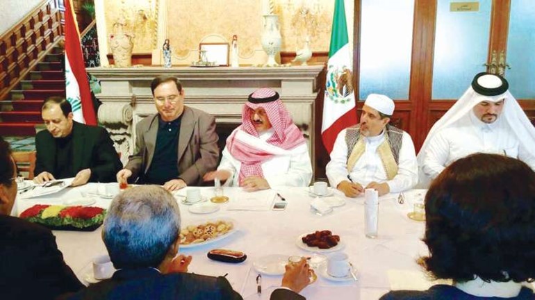 السفير سميح جوهر حيات مترئسا الاجتماع الدوري لسفراء الدول الاسلامية المعتمدين في المكسيك 