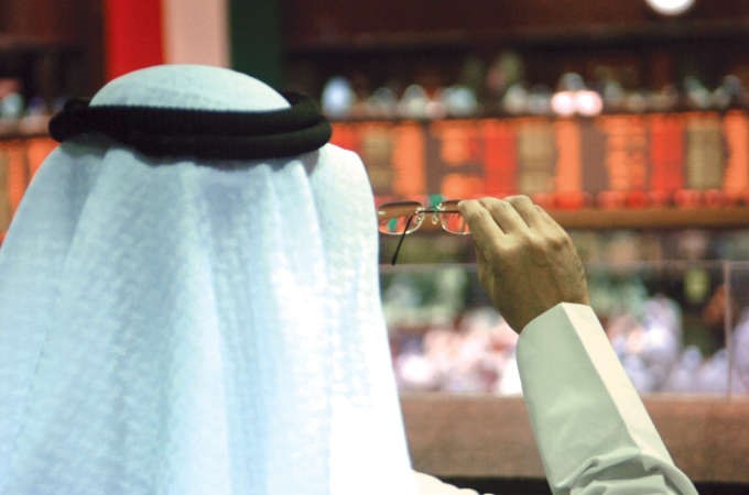نظرة في الافق انتظار المتداولين لانعكاس تطبيق اللائحة التنفيذية لهيئة اسواق المال على اسهمهم بالبورصة الكويتية