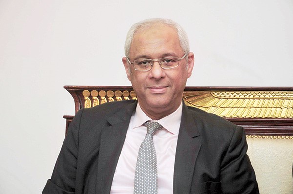 ياسر عاطف