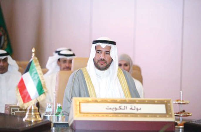الشيخ عبدالله الاحمد مترئسا وفد الكويت في اجتماع الوكلاء المسؤولين عن شؤون البيئة بدول الخليج﻿