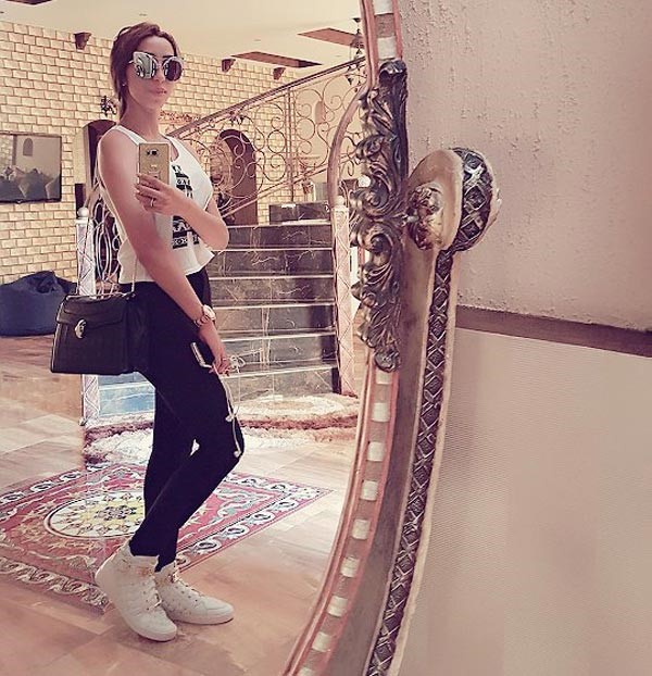بالصور.. دنيا بطمة تفتخر بمنزلها الفخم.. شاهدوه