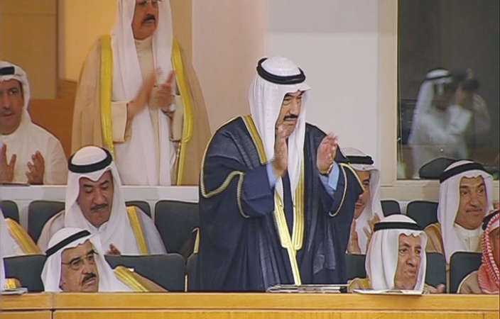 سمو الشيخ ناصر المحمد محييا رئيس مجلس الامة عندما استذكر في خطابه مقولة صاحب السمو هذولا عيالي
