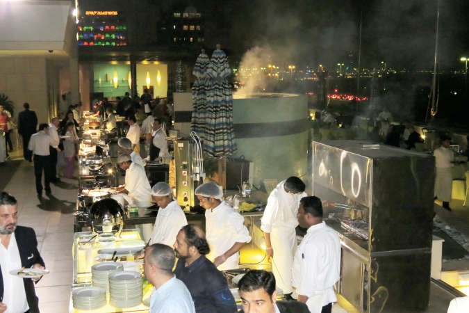 جانب من ليالي الباربيكيو في فندق ميسوني