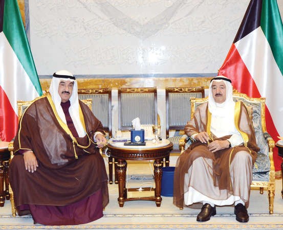 صاحب السمو الامير الشيخ صباحالاحمد مستقبلا سمو الشيخ ناصر المحمد﻿
