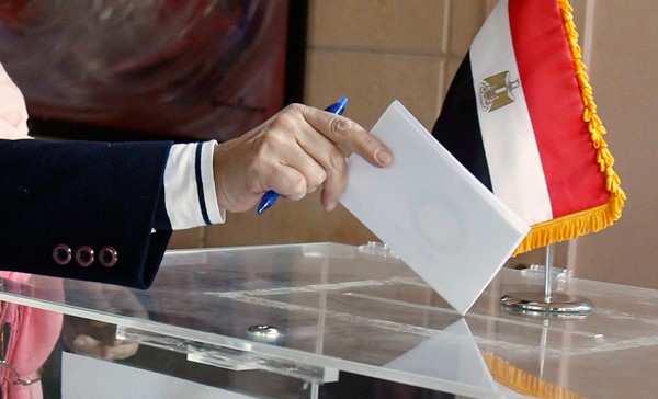 20 ألفاً صوتوا بالخارج في الإعادة والكويت استحوذت على 52%
