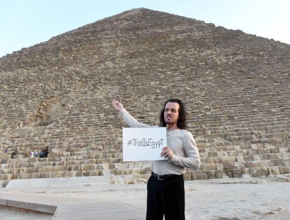 يانى يروج للسياحة في مصر