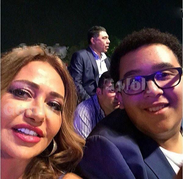 بالصور.. شيرين عبدالوهاب وليلى علوي في حفل «ياني» بسفح الأهرامات