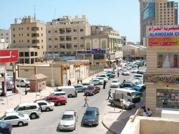 الزحام مشكلة في حاجة الى علاج بالفحيحيل