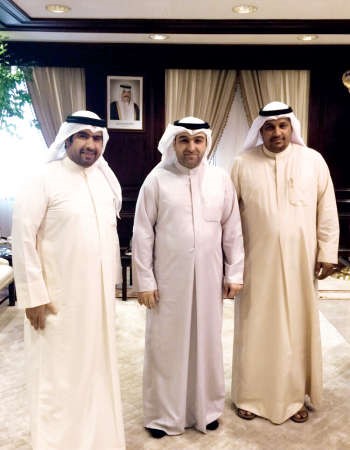  الوزير ياسر ابل متوسطا محمود العبيدي ومشرف الزامل 