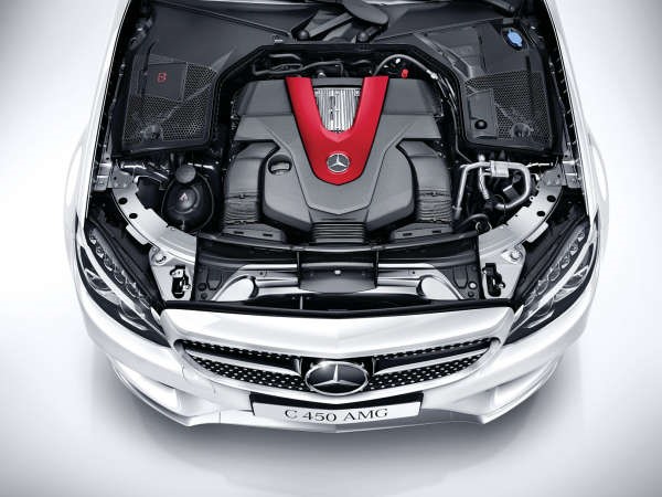 مرسيدس - بنز C450 AMG  تميّز في الفخامة والأداء