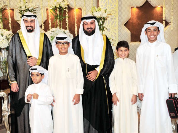 مباركة من فراس السني وعبدالوهاب الماجد وفواز السني ويوسف الخلف﻿