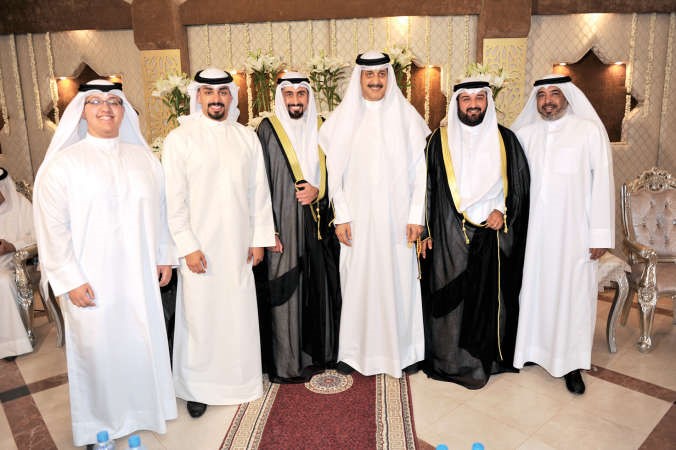 خالد الستلان وعبدالله الصالح وصالح الصالح وجاسم الصالح يهنئون﻿