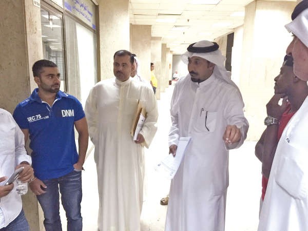 ممدوس الرشيدي خلال حملة التفتيش ﻿