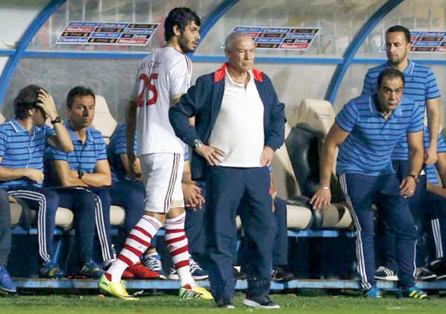 مدرب الزمالك فيريرا غير راض عن اداء لاعبيه