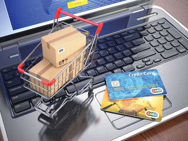 التسوق الإلكتروني.. عندما تبيع وتشتري كل شيء «ONLINE»