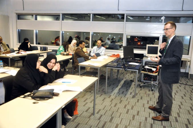 مجموعة من المشاركين في احدى ورش العمل﻿