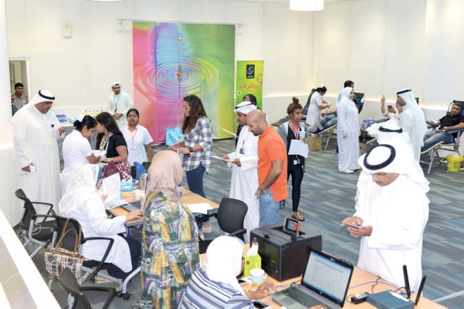 اقبال كبير من موظفي زين على التبرع بالدم ﻿