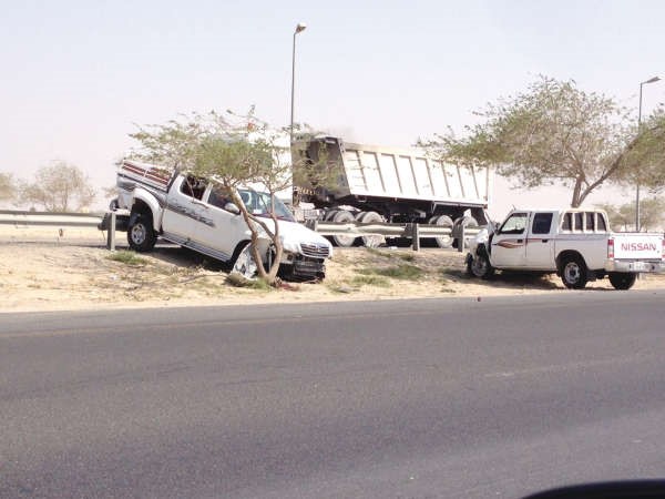 حادث خطير على طريق الوفرة﻿