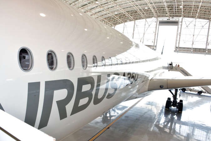 «الكويتية» استقبلت طائرة الهيكل العريض «إيرباص A350 XWB»