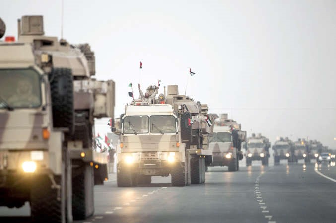 وصول الدفعة الاولى من افراد القوات الاماراتية المشاركة في حرب تحرير اليمن بعد اداء مهامها	 وام﻿