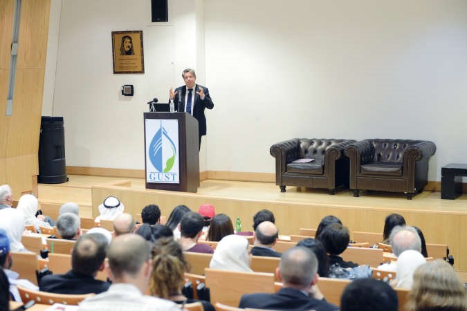  البروفيسور توبي دودج﻿