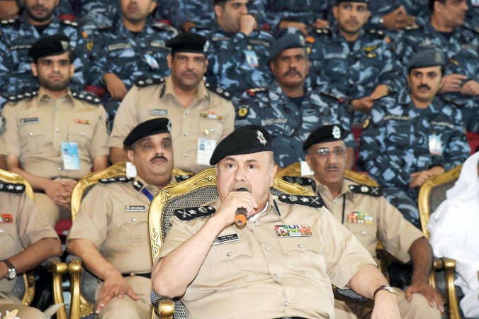 الفريق سليمان الفهد مفتتحا الدورة﻿