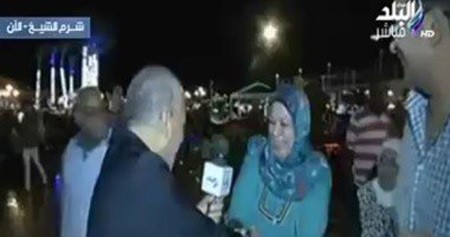 بالفيديو.. معجبات لـ"أحمد موسى":"بجد بجد أنت أحلى كتير من التليفزيون"