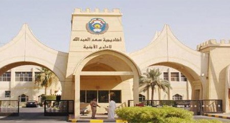 اختناق نحو 26 عسكري في اكاديمة سعدالعبدالله وتوجة سيارات الاسعاف إلى الموقع  