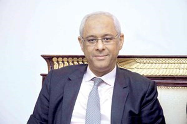 السفير ياسر عاطف﻿
