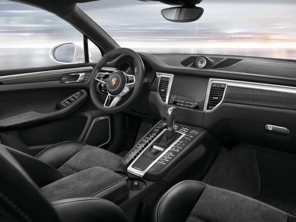 Macan GTS.. فخامة رياضية مميزة